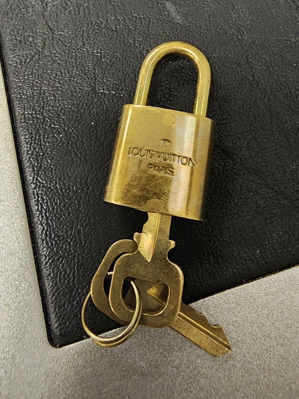 Louis Vuitton Gold-tone Padlock and Key Set - Womens Accessories